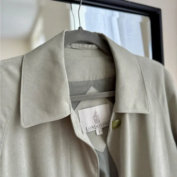 IMPECCABLE VINTAGE LONDON FOG 90s Gray-Green Coat - Picture 2 of 5